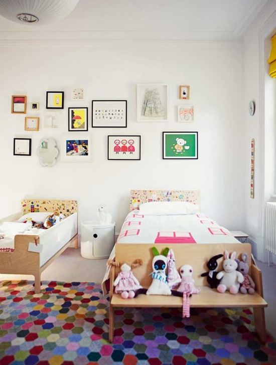 Adorable gallery wall for kid’s room | At Home in Love