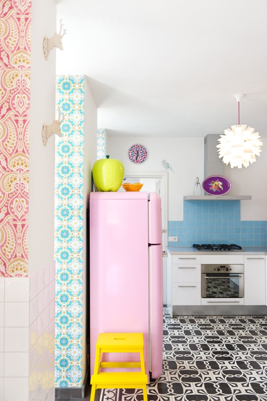 Kitchen with lots of pretty patterns (pretty colors too!) mixed pattern kitchen