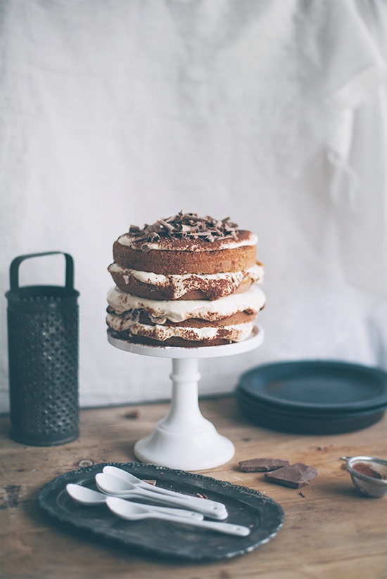 Tiramisu naked cake | At Home in Love tiramisu naked cake