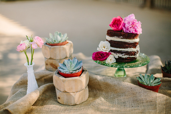 Cake & succulents | At Home in Love
