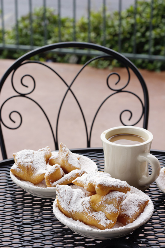 Mmm...beignets and cafe au lait!