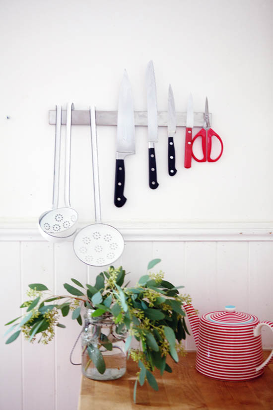 Store knives & utensils on a magnet strip
