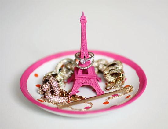 Eiffel tower ring dish