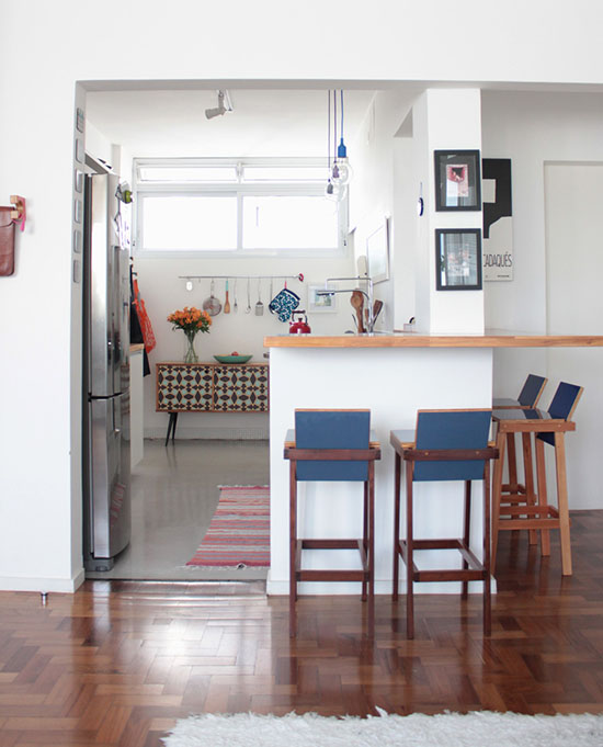 Light and bright Sao Paulo apartment