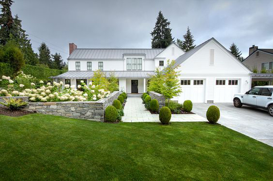 Modern Farmhouse in Washington