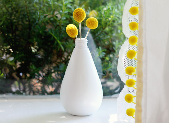 Bud vase with billy balls | At Home in Love