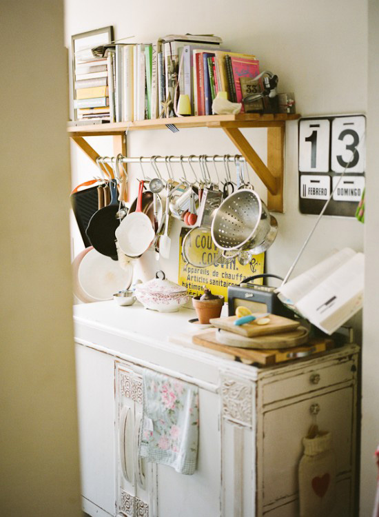 Katharine Peachey’s vintage cottage kitchen