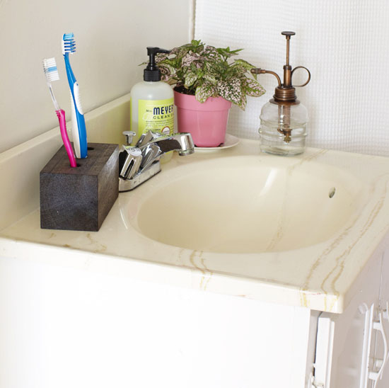 Bathroom with DIY toothbrush holder