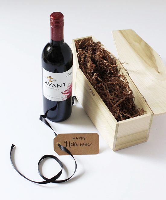 Happy Hallo-wine! Make a wine coffin and nest a bottle of wine inside to give as a hostess gift, etc.