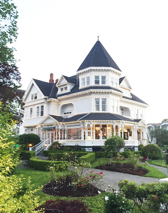 Gatsby Mansion | Victoria, BC