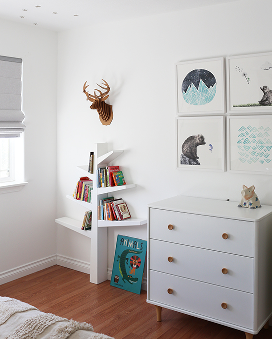 Cute ideas for a kids bedroom - love the tree bookshelf