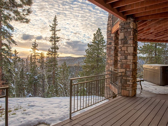 6 Dreamy Vacation Rentals for a Winter Getaway